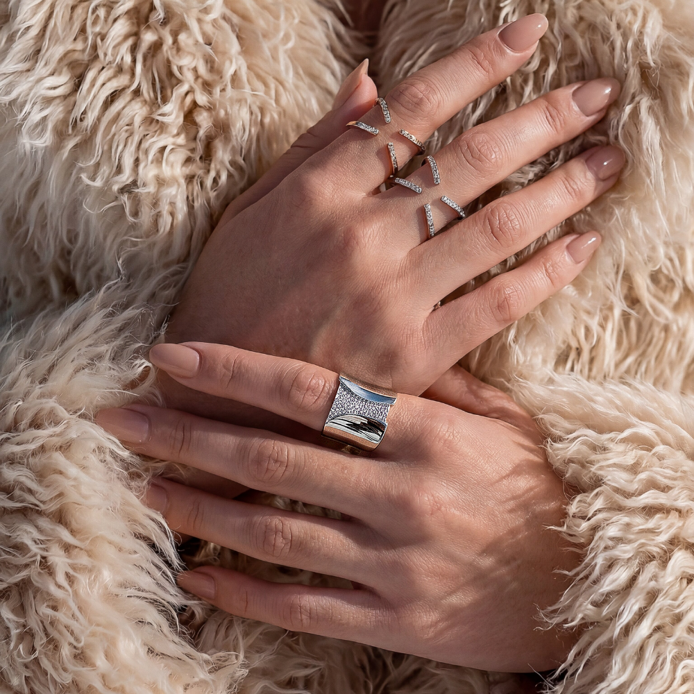 Anillo Ajustable Microcircones