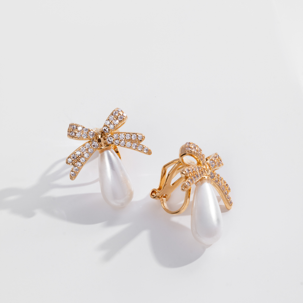 Arete Clip Lazo Perla