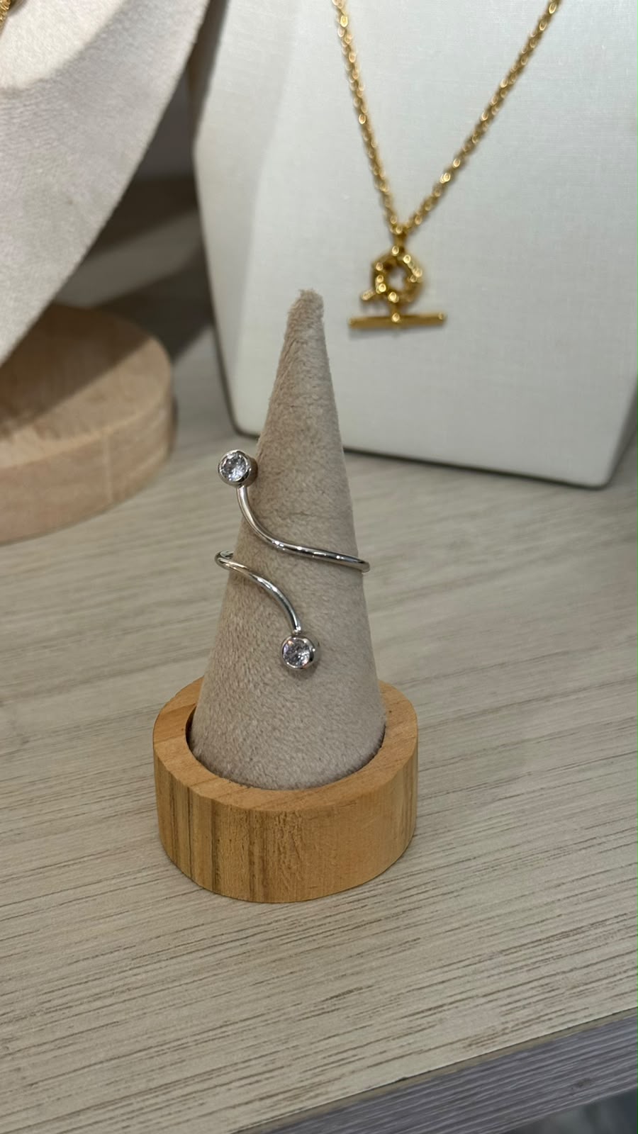 Anillo Forma circon